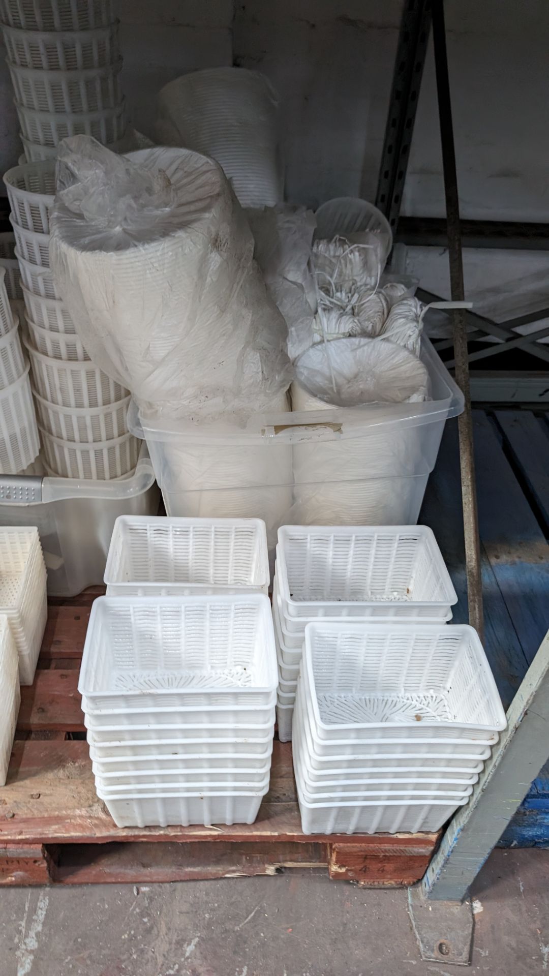 Quantity of plastic receptacles, comprising the contents of a pallet, plus small tubs above same (as - Image 7 of 10