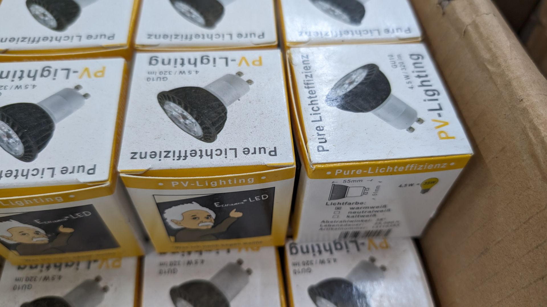 Approximately 166 GU10 LED bulbs, 220-240v, 4.5w, 320 lumens, warm white - 1 carton - Image 4 of 4