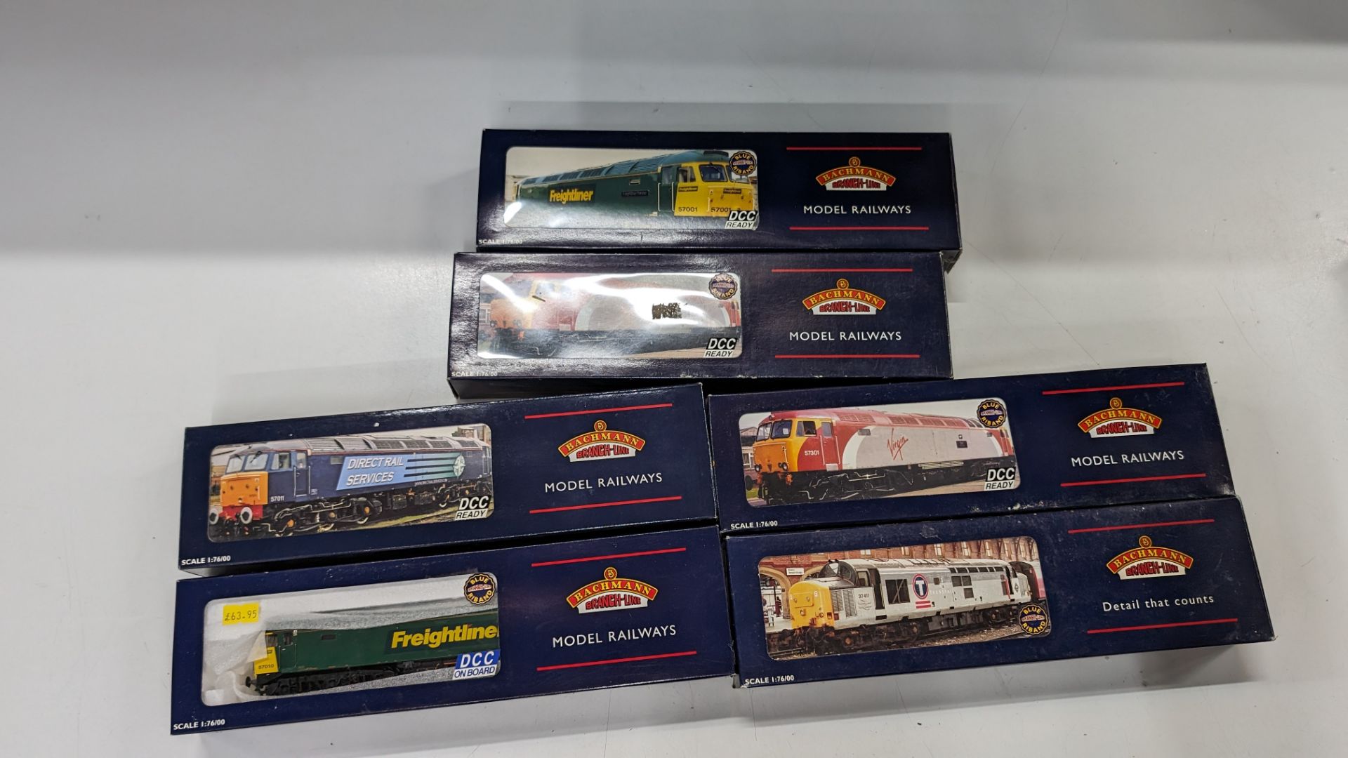 6 off assorted Bachmann branch-line 00 model trains - Image 6 of 9
