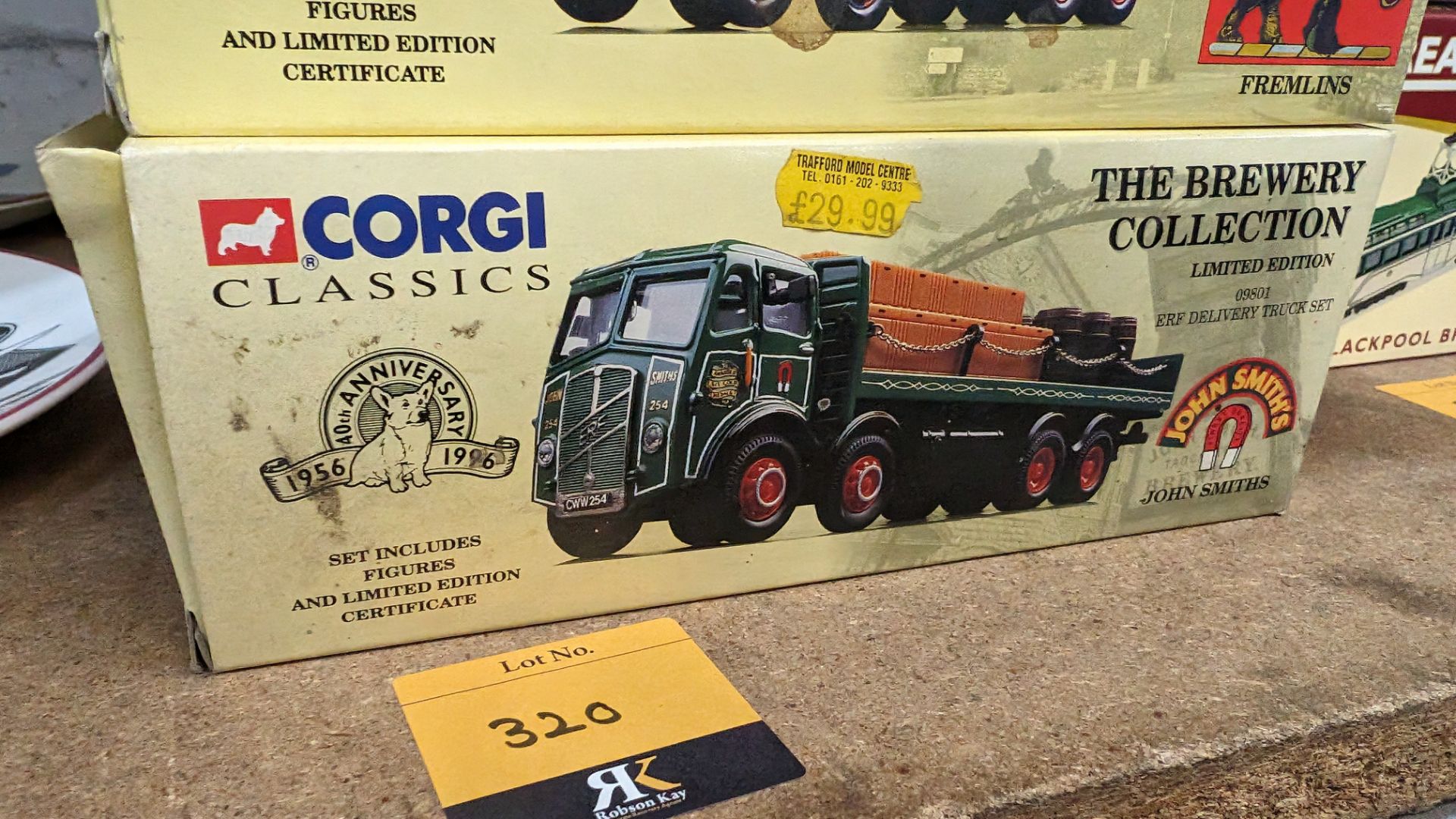 2 off Corgi classics brewery collection limited edition delivery truck sets (John Smiths & Fremlins) - Bild 4 aus 6