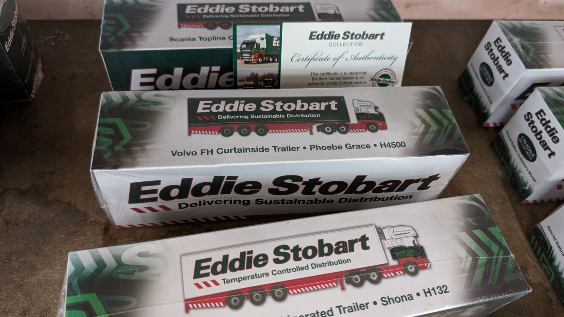 Mixed Eddie Stobart lot comprising 12 assorted model vehicles plus tin of coasters - Image 12 of 15