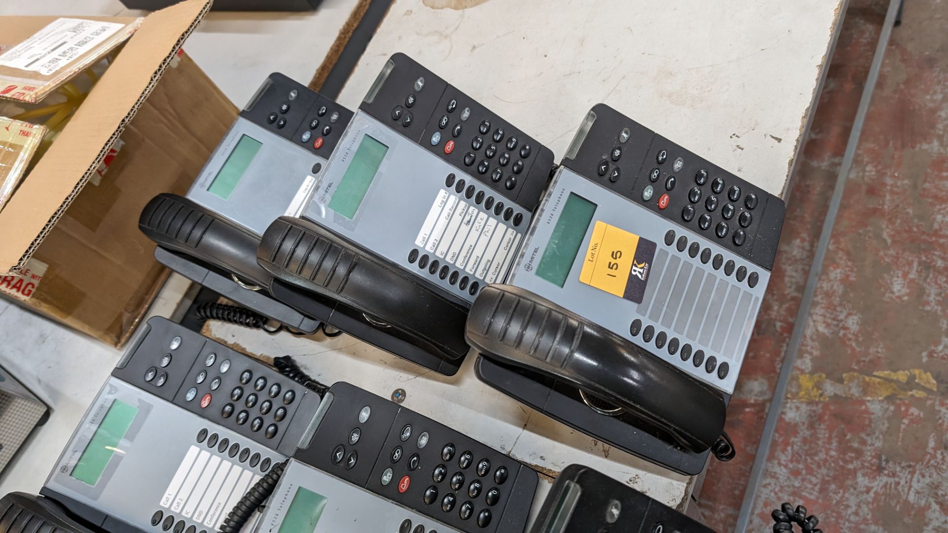 18 off Mitel model 8528 telephone handsets - Image 8 of 10