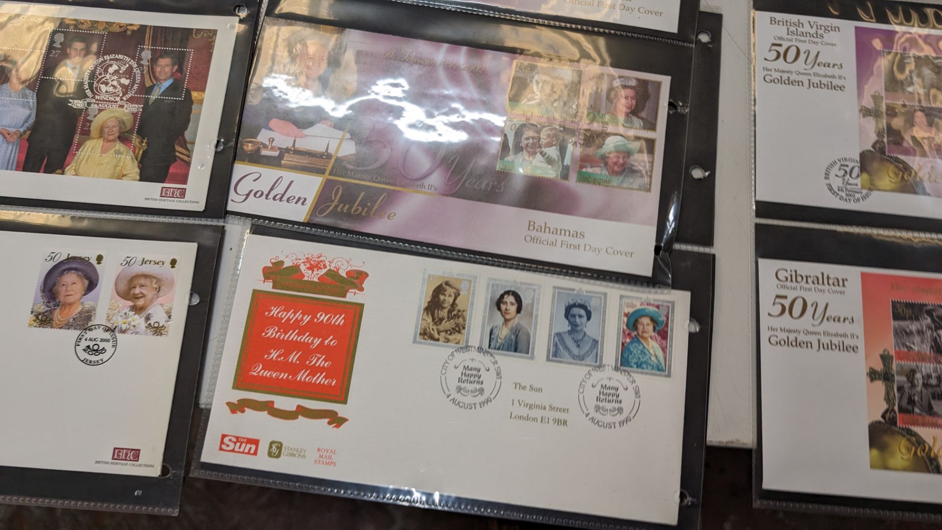 Stamp/first day cover album comprising approximately 73 assorted royal first day cover sets & simila - Image 38 of 43
