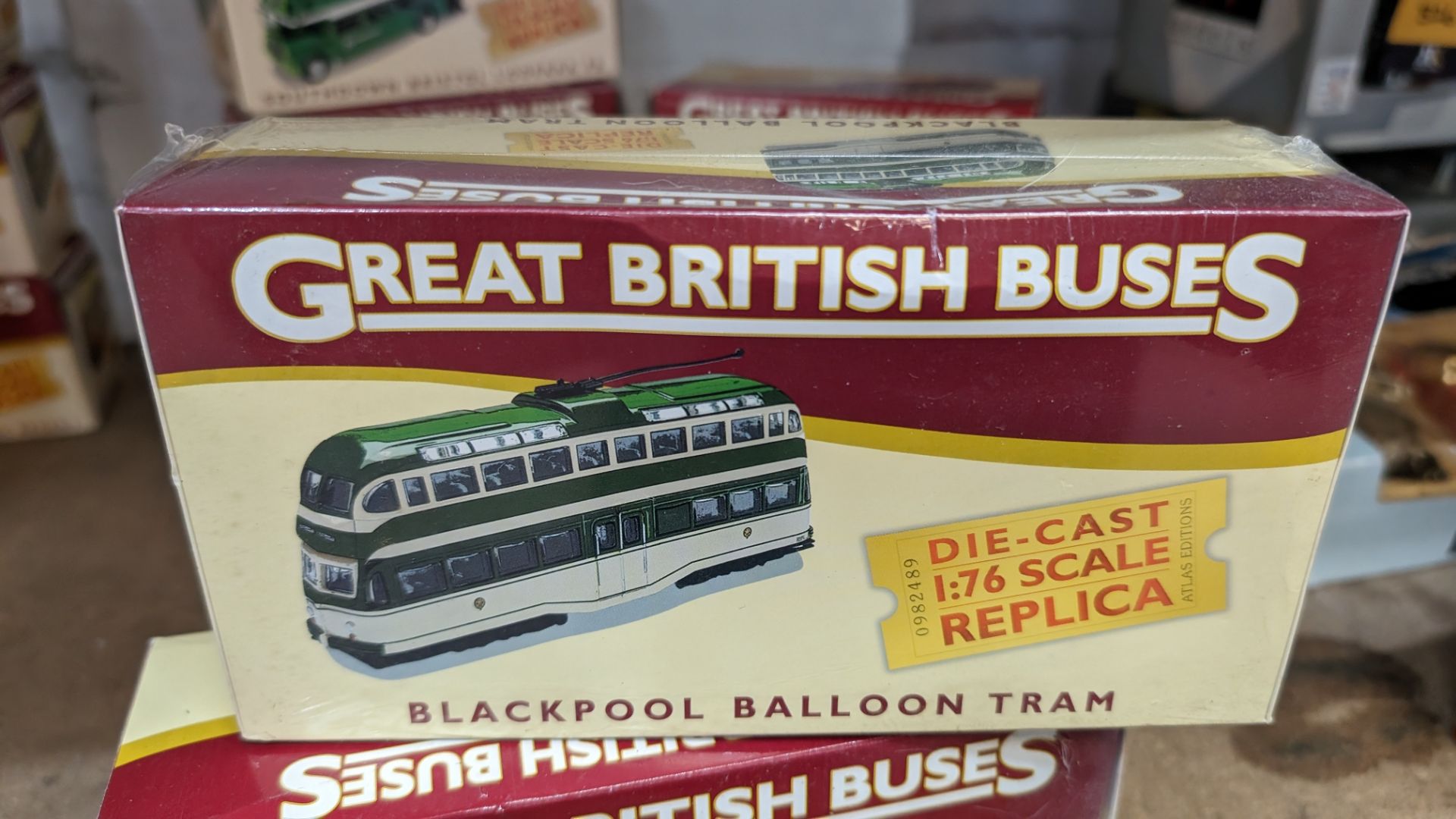 2 off Great British Buses die-cast tram replicas, 1:76 scale - Bild 3 aus 6