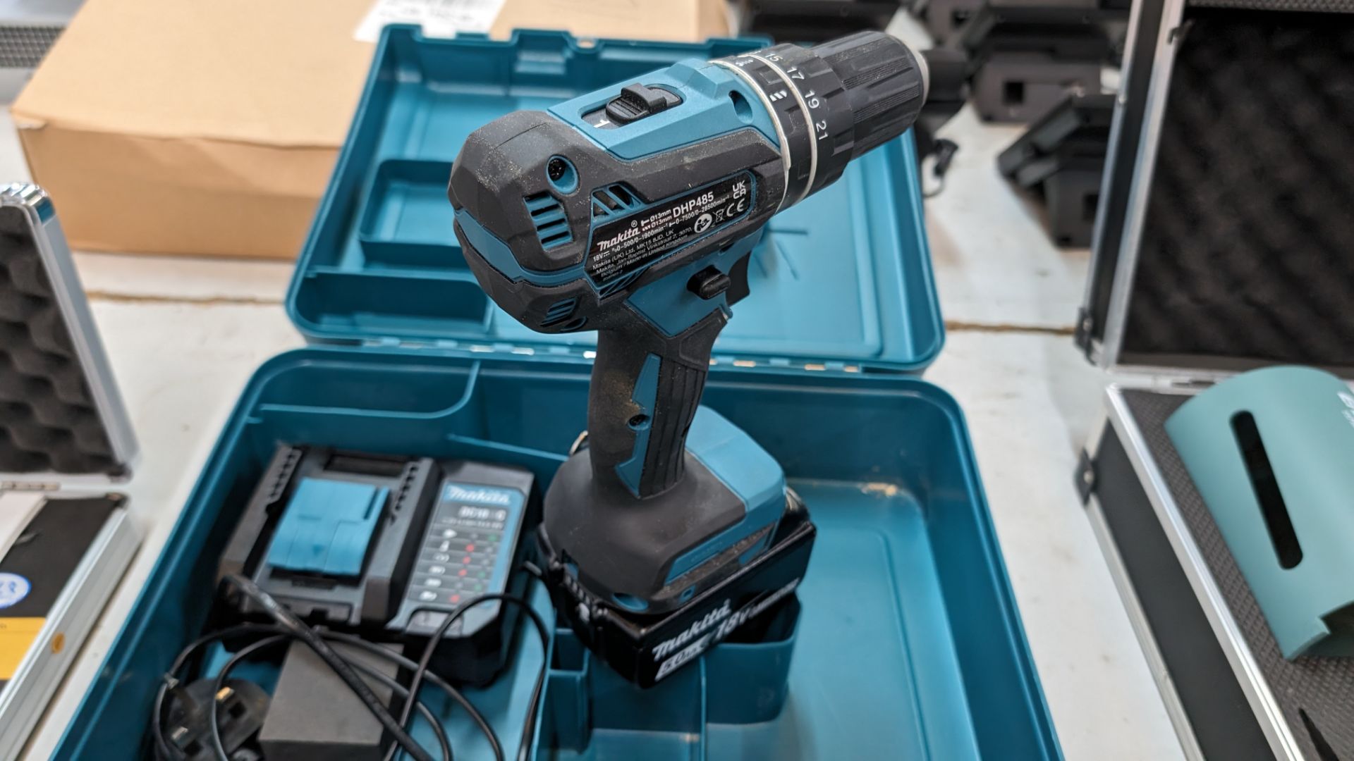 Makita cordless driver model DHP485 including 18V battery, charger & dedicated case - Image 6 of 12