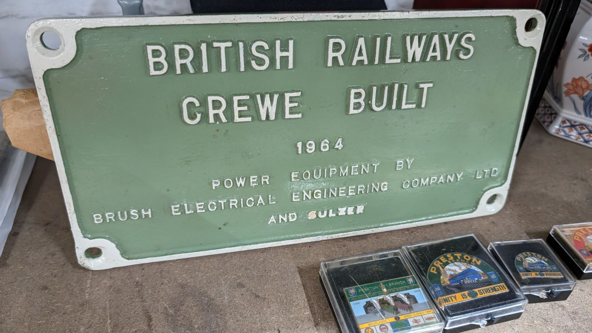 Mixed railway lot comprising plaque, British Rail hat, video, quantity of badges, whistle & lamp - Image 5 of 10