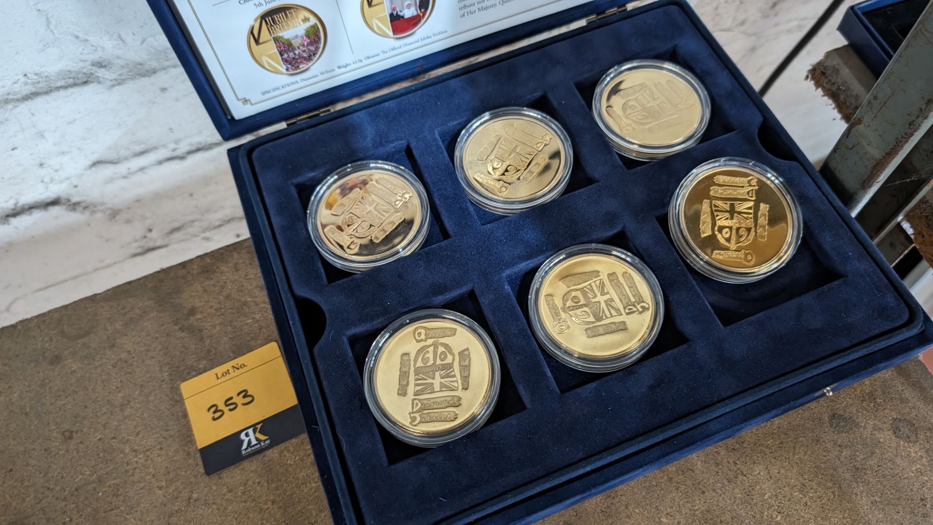 Diamond Jubilee set of 6 decorative coins including presentation case - Image 9 of 12