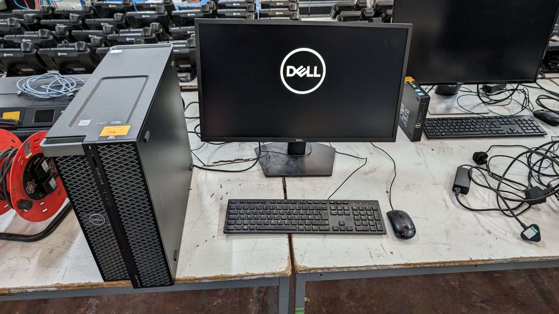 Dell Precision 5820 tower workstation with Intel Xeon CPU, Nvidia Quadro P4000 graphics card includi - Image 9 of 14