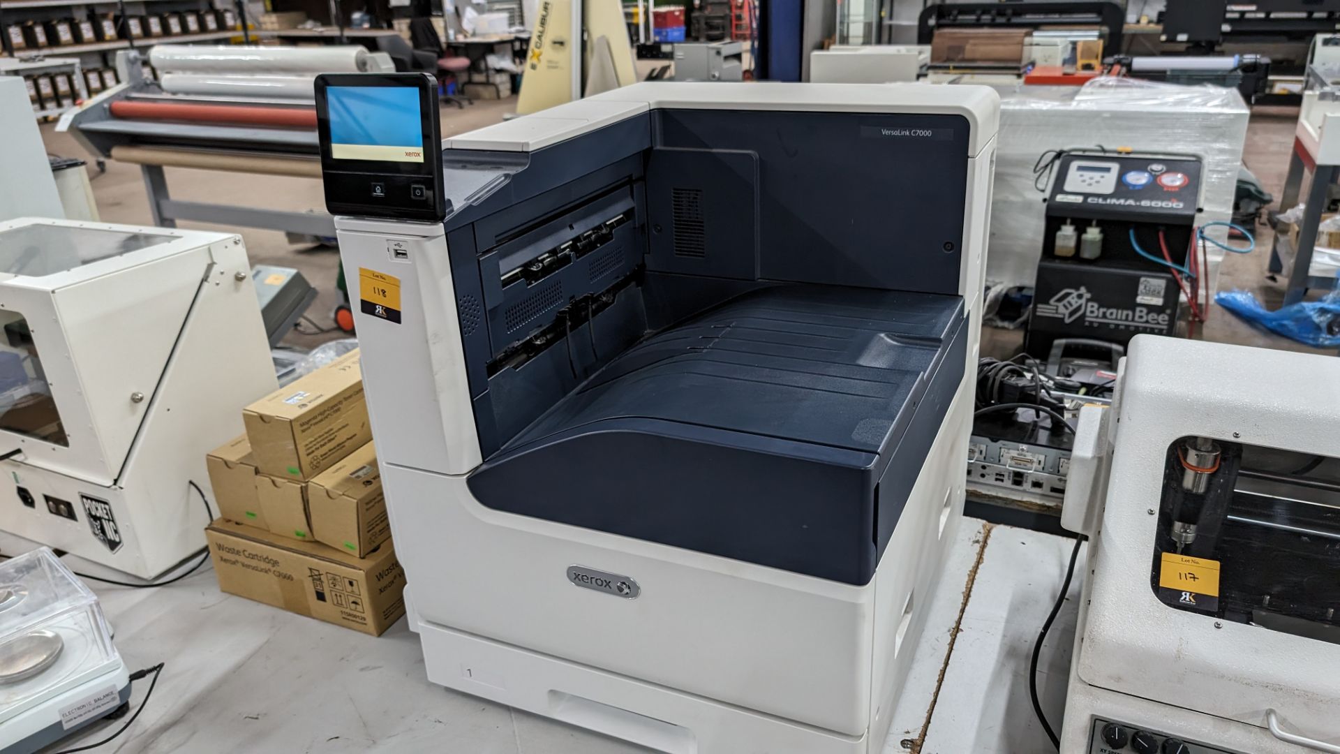 Xerox Versalink model C7000 printer plus quantity of consumables - Image 3 of 16
