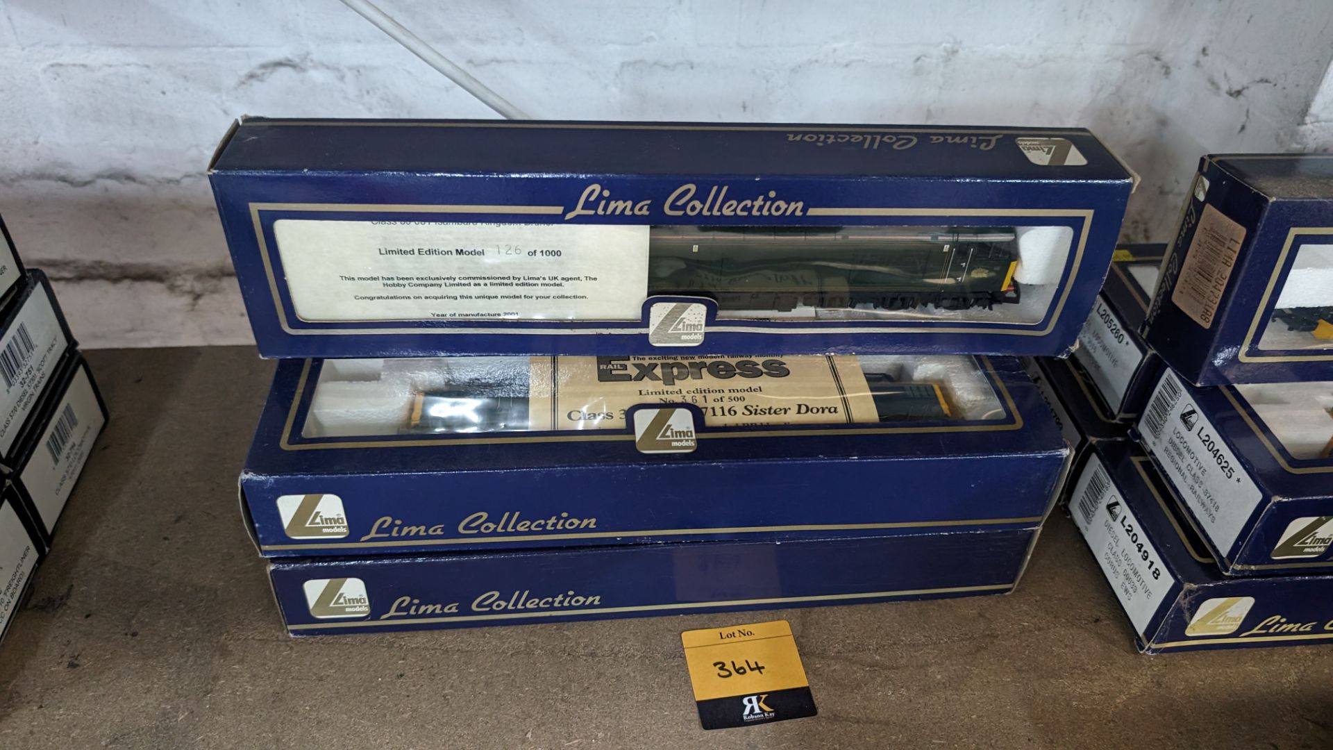 5 off Lima Collection 00 assorted model trains - Image 2 of 8