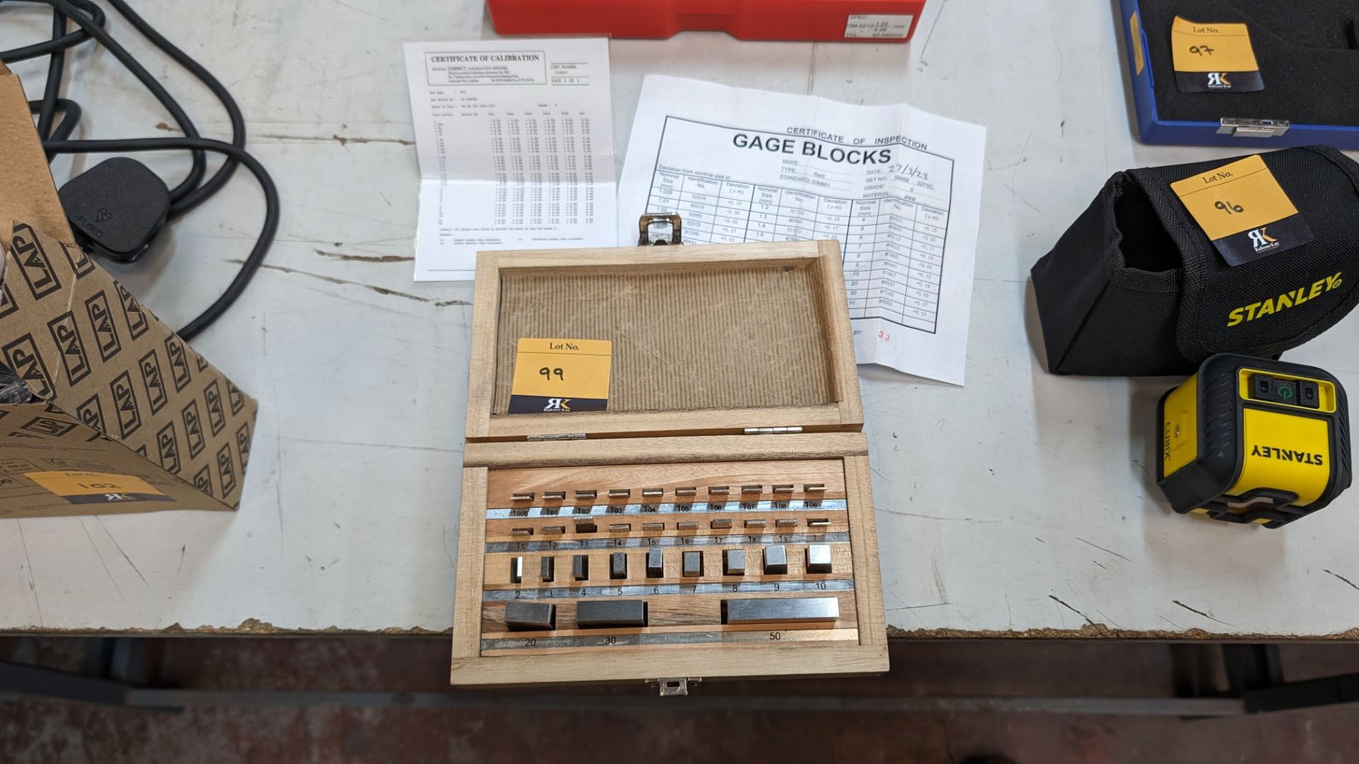 Correct gauge & tool block kit - Image 2 of 11