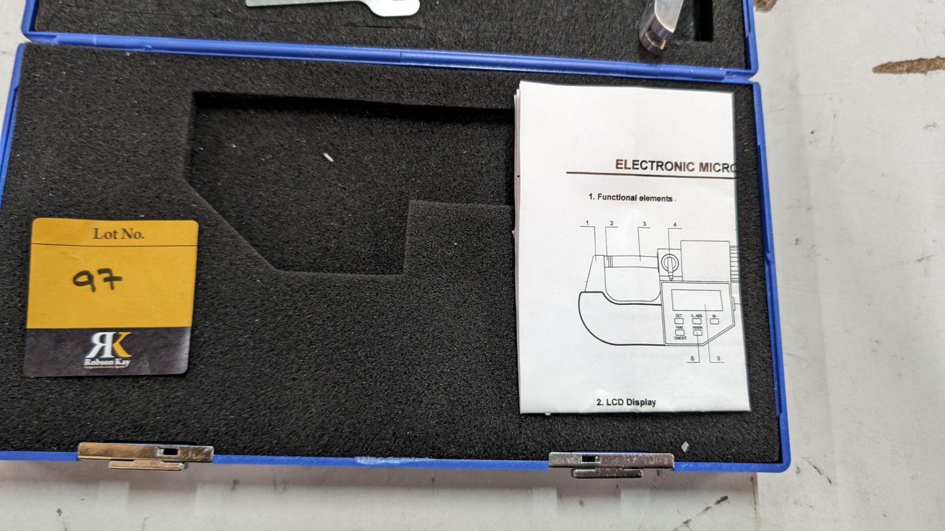 Digital/electronic micrometer in case - Bild 7 aus 12