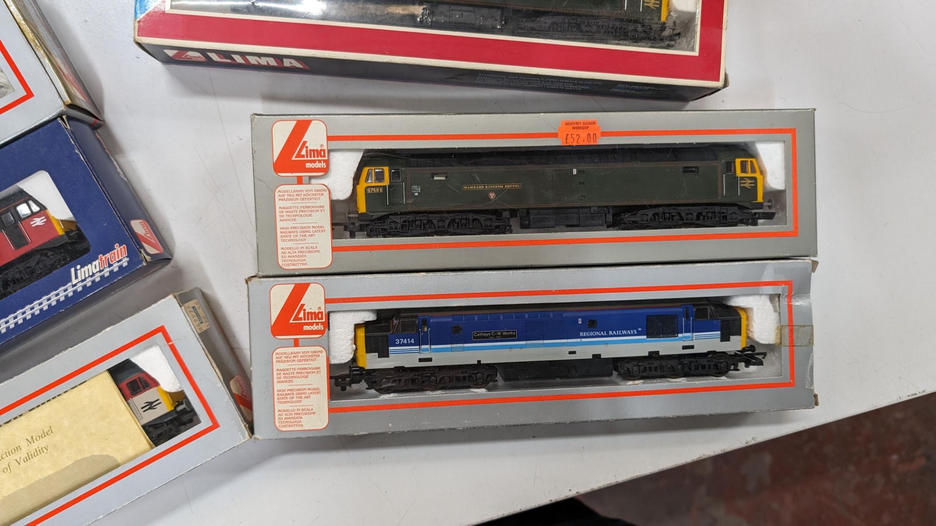6 off Lima 00 assorted model trains - Image 5 of 10