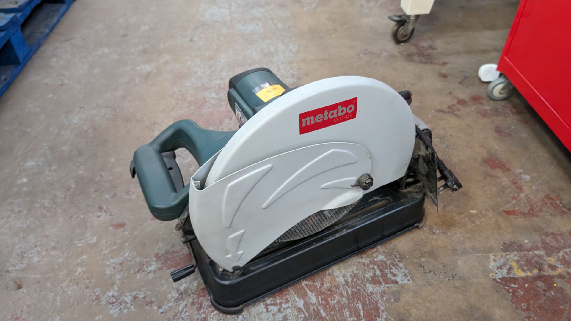 Metabo pull down/chop saw - Image 6 of 6