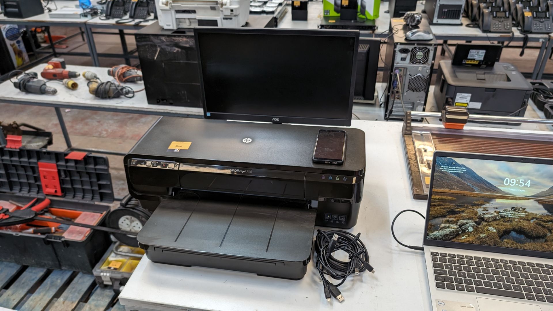 Mixed office equipment lot comprising HP OfficeJet 7110 printer (requires an external power supply),