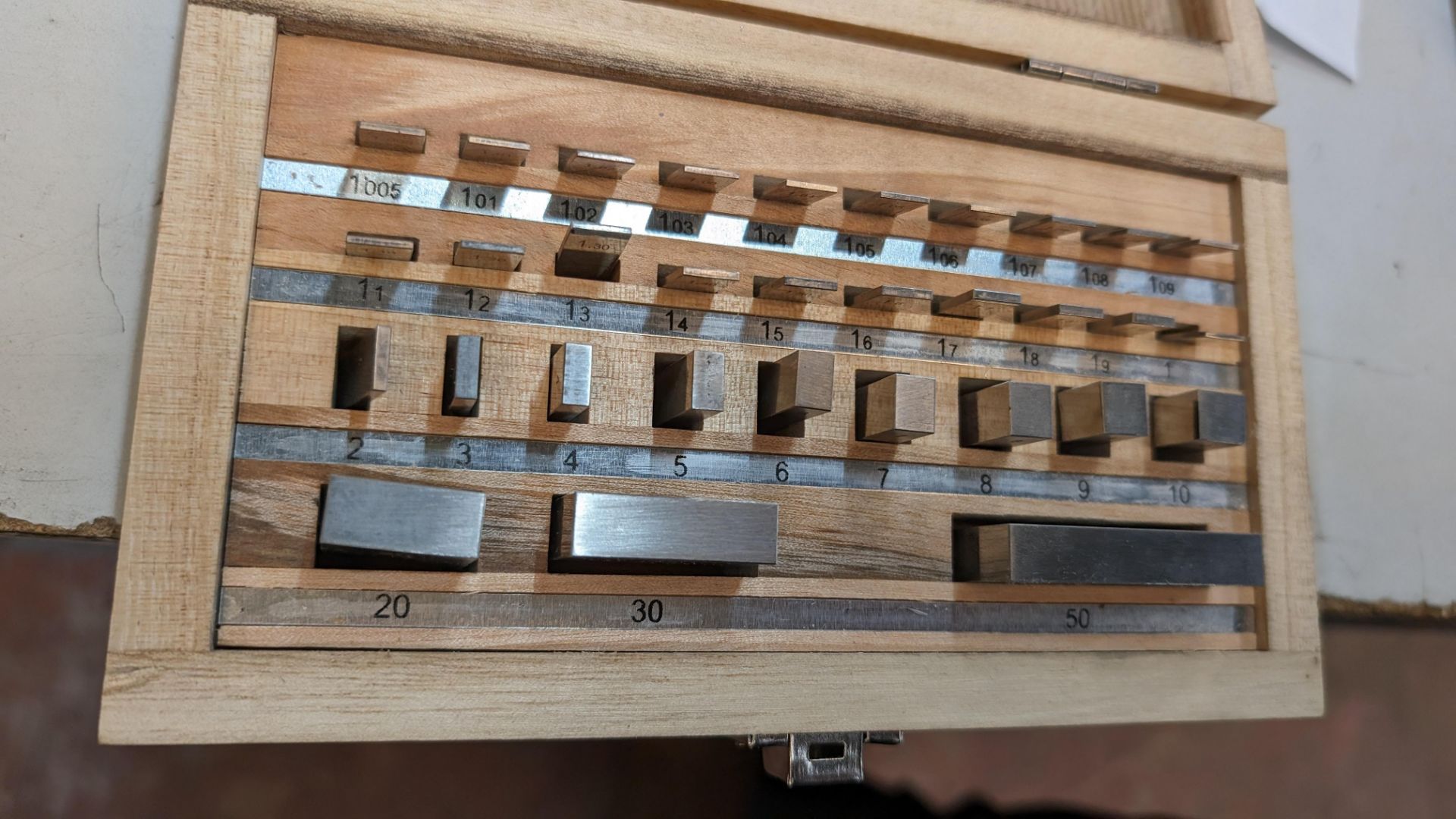 Correct gauge & tool block kit - Image 9 of 11