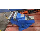 Bench mountable vice on turntable including bolts. 6 ton