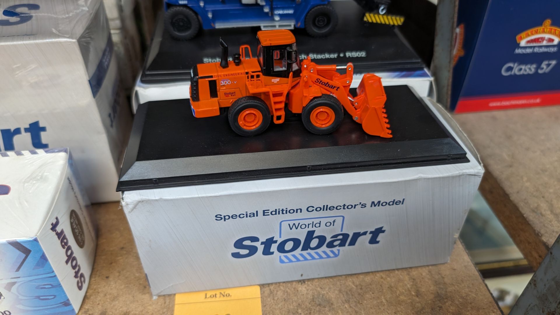 9 assorted Stobart & Eddie Stobart model trucks & other vehicles - Bild 3 aus 8