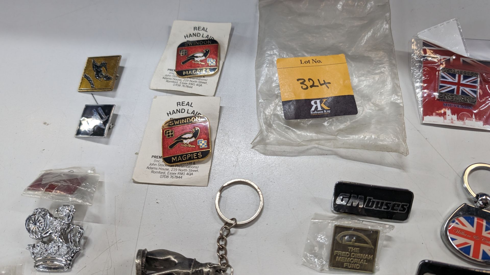 Quantity of assorted transport & other metal badges - Image 8 of 12