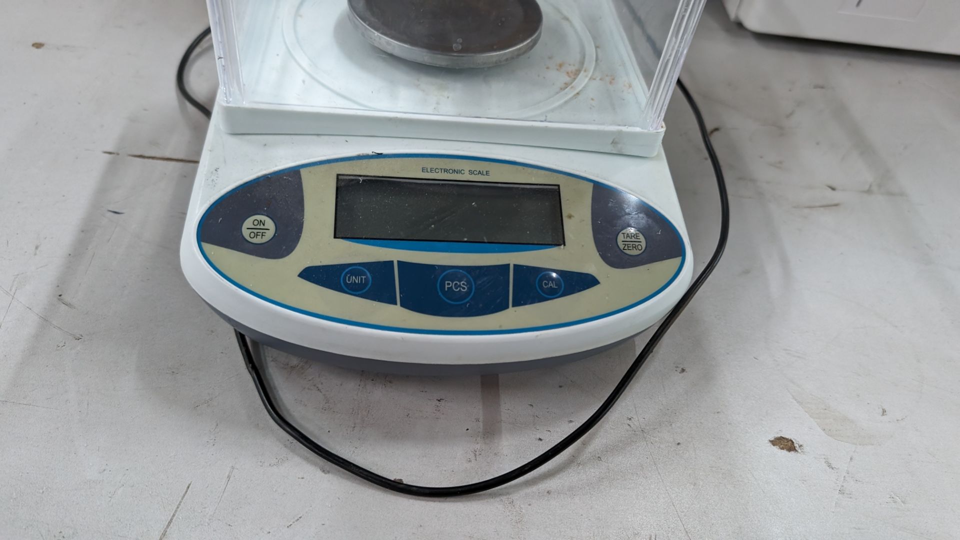 Electronic scale - Image 3 of 8