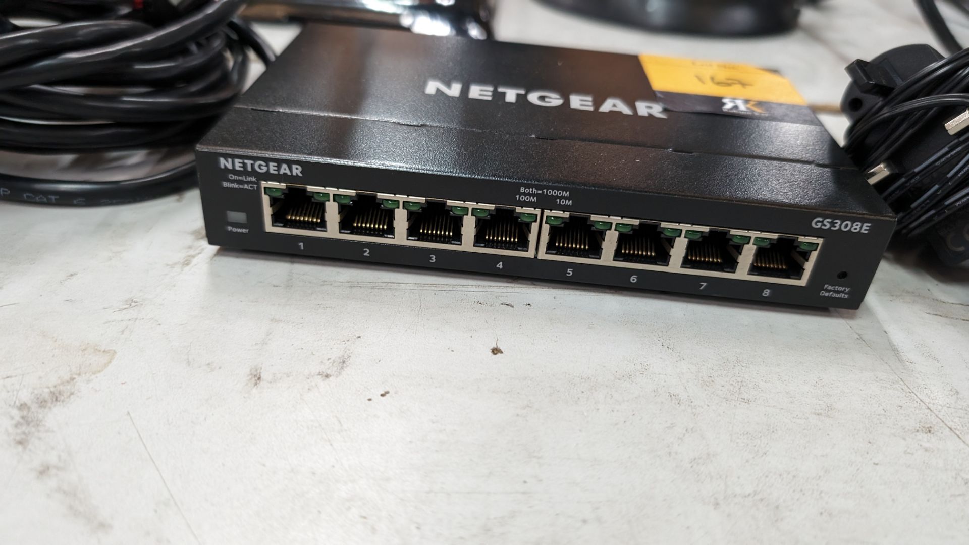 Netgear model GS308E 8 port switch including power pack - Image 6 of 7