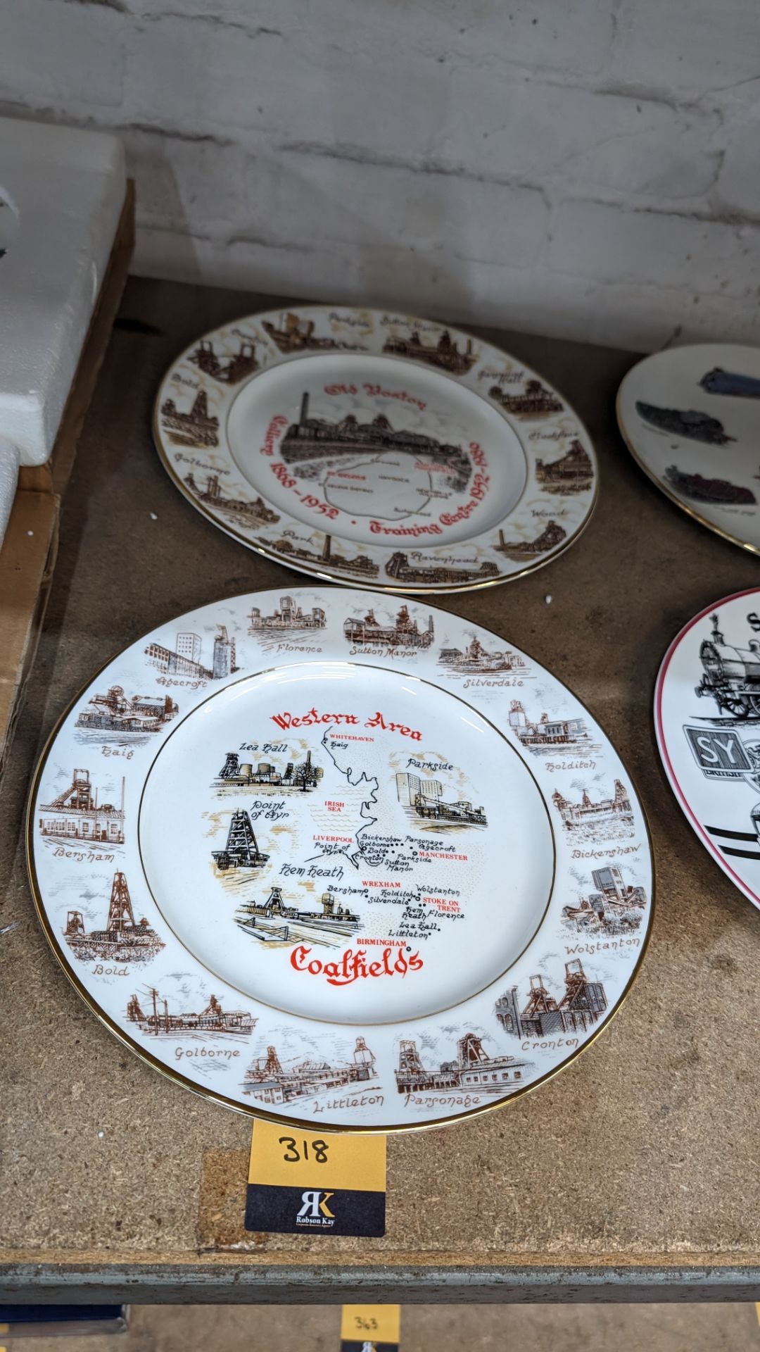 2 off Edwardian decorative plates - Image 2 of 8