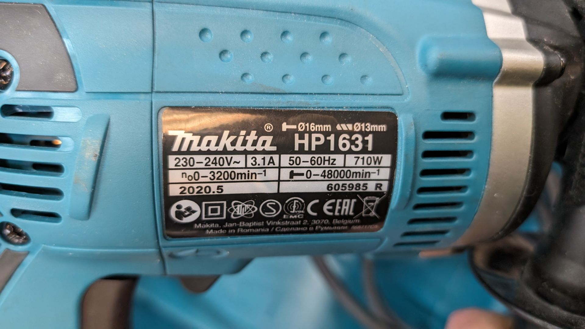Makita drill model HP1631 in dedicated case with fixings storage - Image 7 of 9