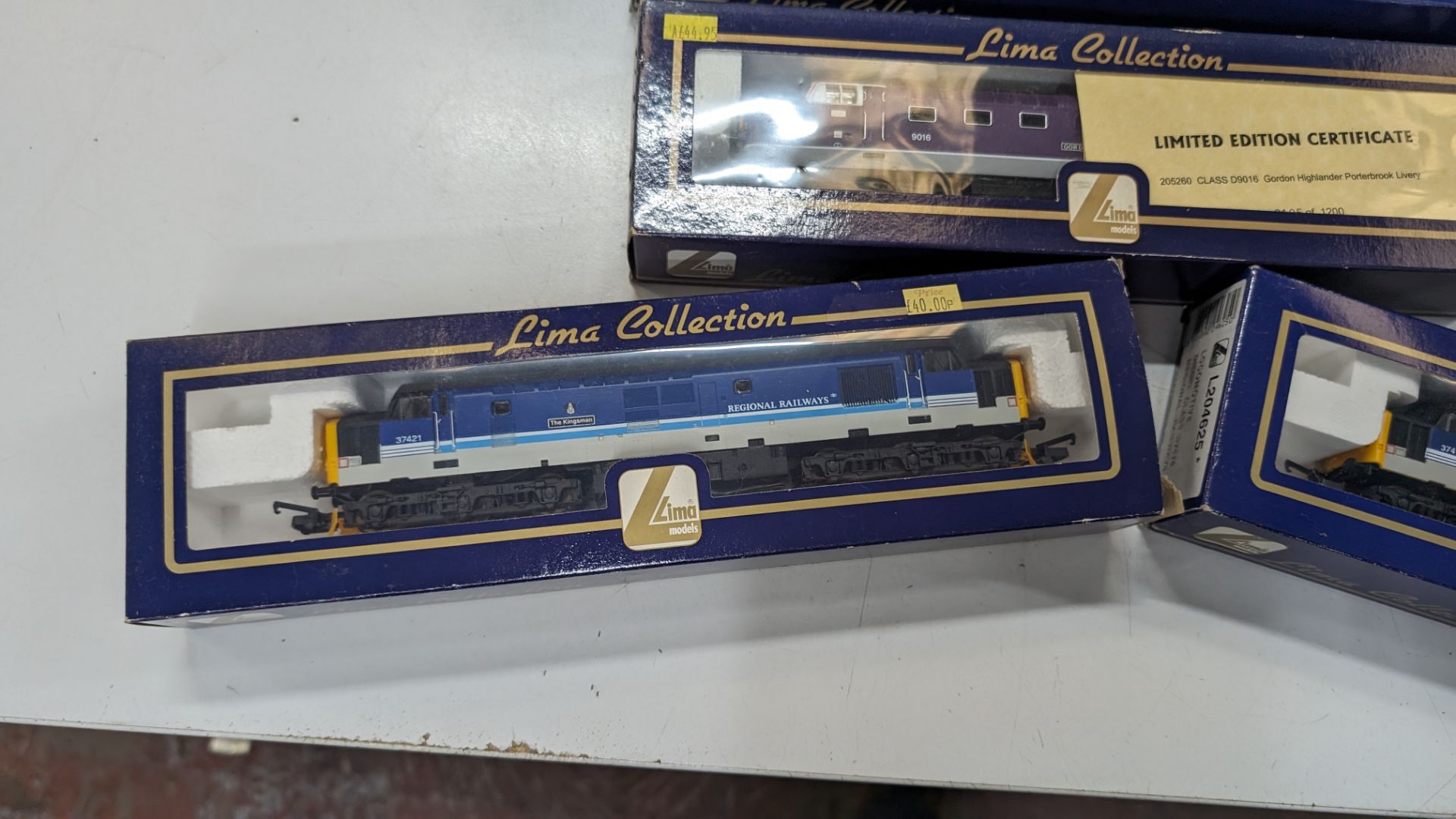 5 off Lima Collection 00 assorted model trains - Bild 3 aus 10