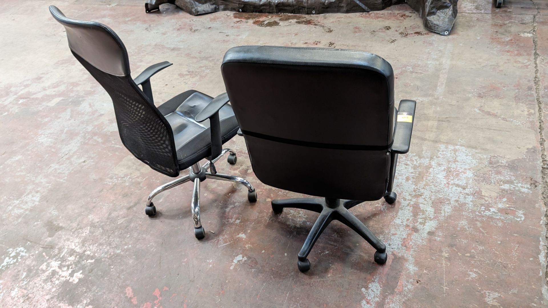 2 off assorted black leather exec/operators chairs plus detachable back support - Image 9 of 9