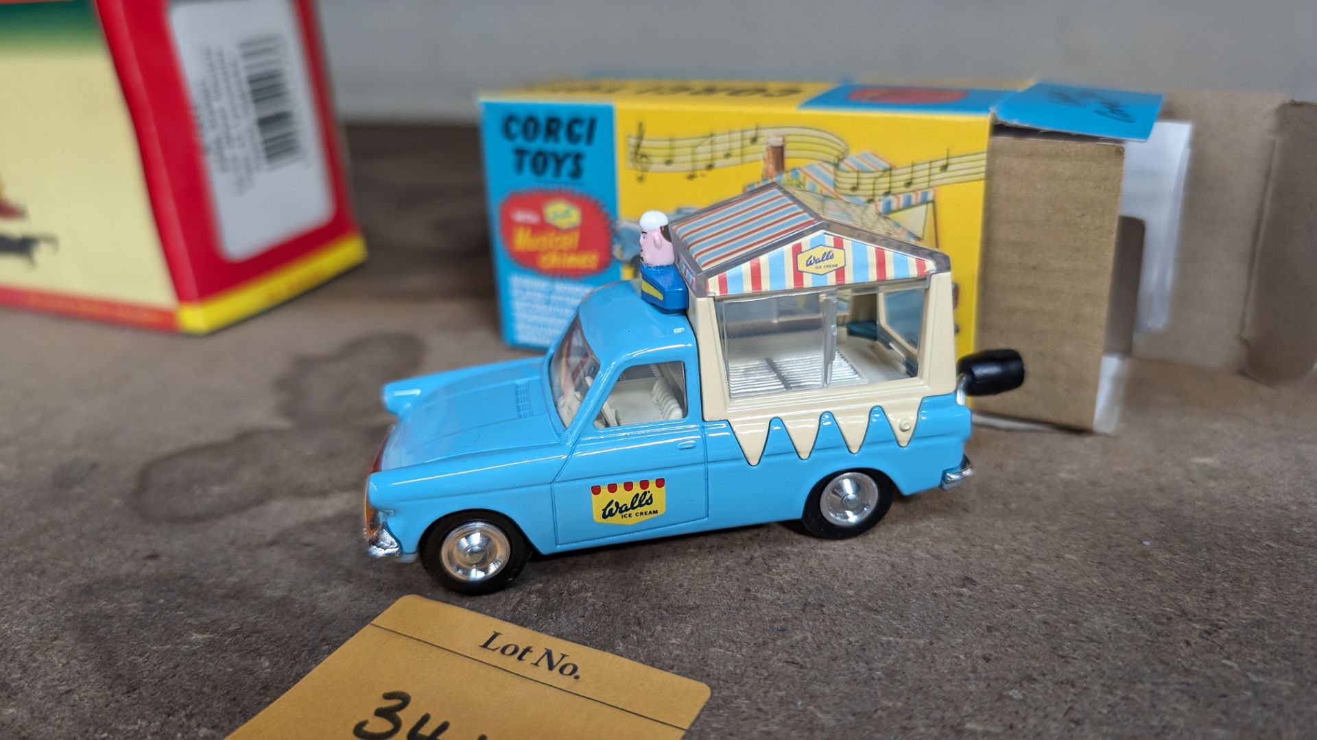 Corgi Toys musical Wall's ice cream van on Ford Thames 474 with musical chimes - Image 6 of 11