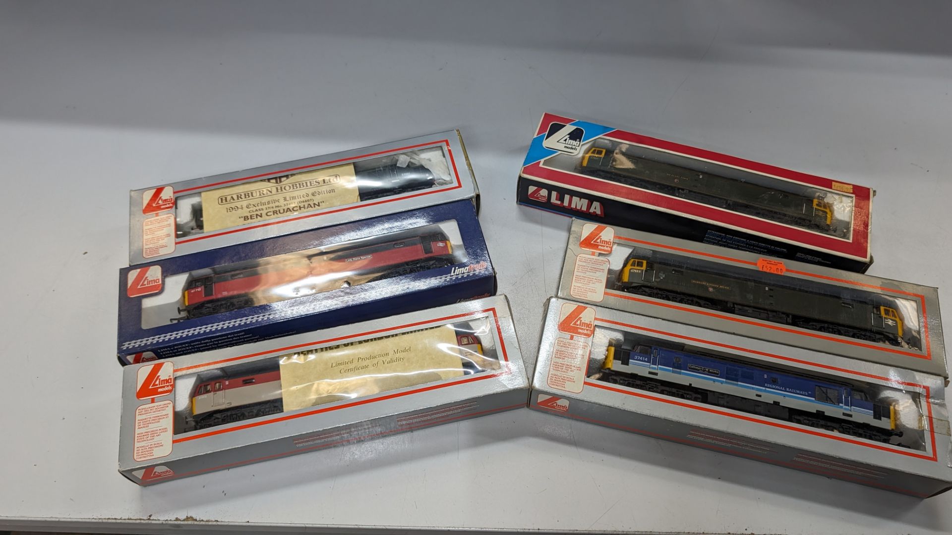 6 off Lima 00 assorted model trains - Image 10 of 10