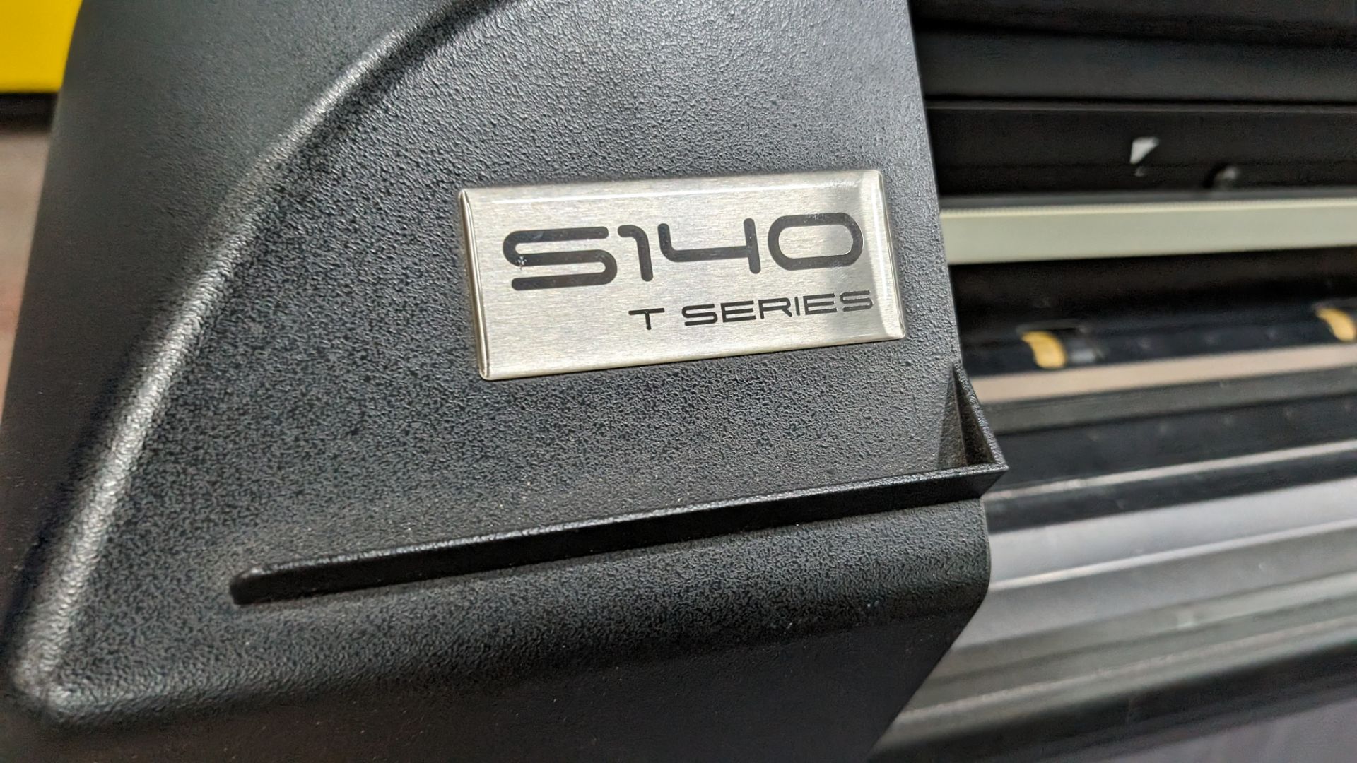 Summa S140 T-series vinyl cutter, 1400mm capacity - Image 10 of 11