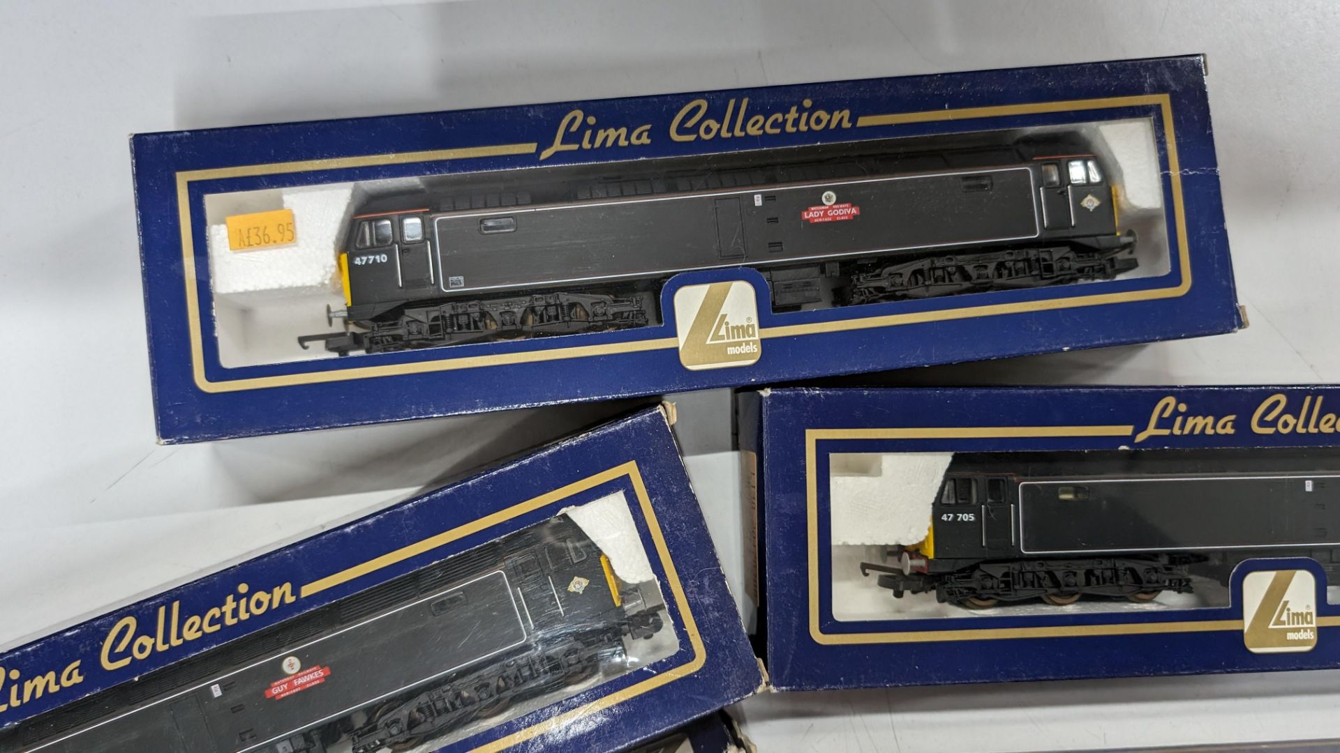 5 off Lima Collection 00 assorted model trains - Image 3 of 10
