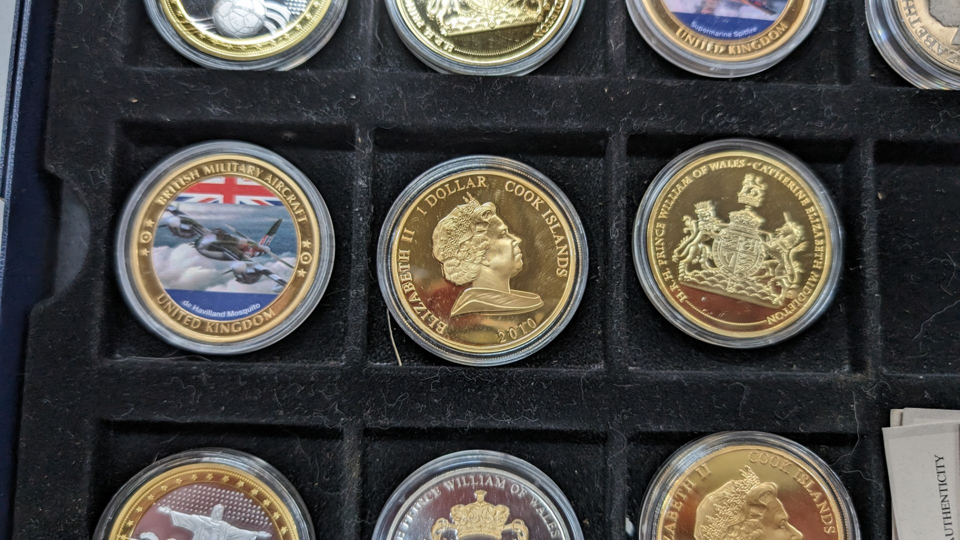 10 assorted limited edition decorative coins including presentation box - Image 12 of 13