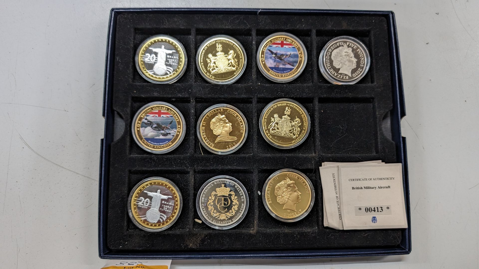 10 assorted limited edition decorative coins including presentation box - Image 10 of 13
