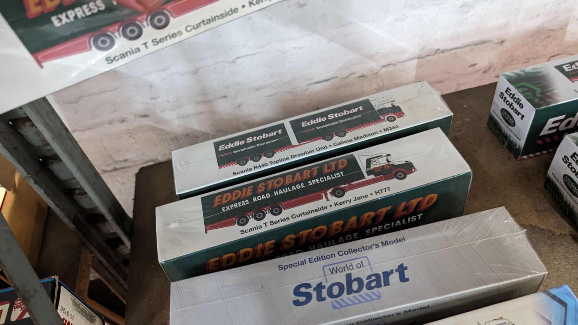 Mixed Eddie Stobart lot comprising 12 assorted model vehicles plus tin of coasters - Image 8 of 15