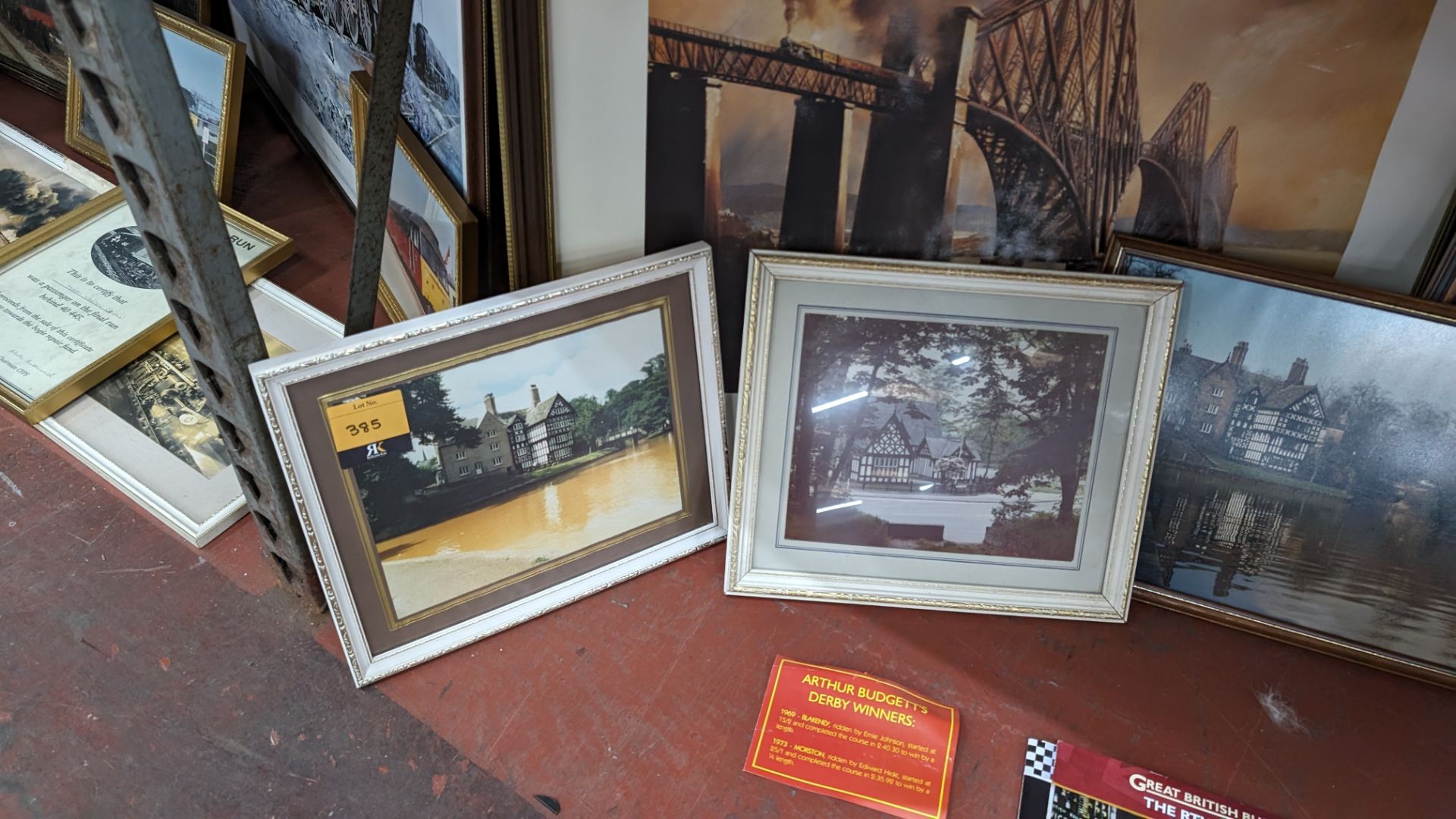 The contents of a bay of scenic photographs & other items - 10 framed items plus quantity of assorte - Image 4 of 12
