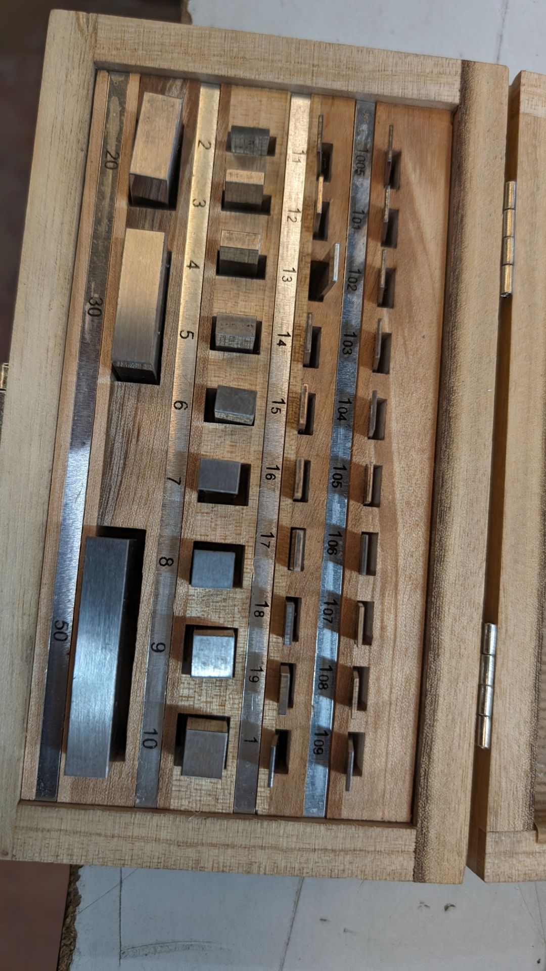 Correct gauge & tool block kit - Image 4 of 11