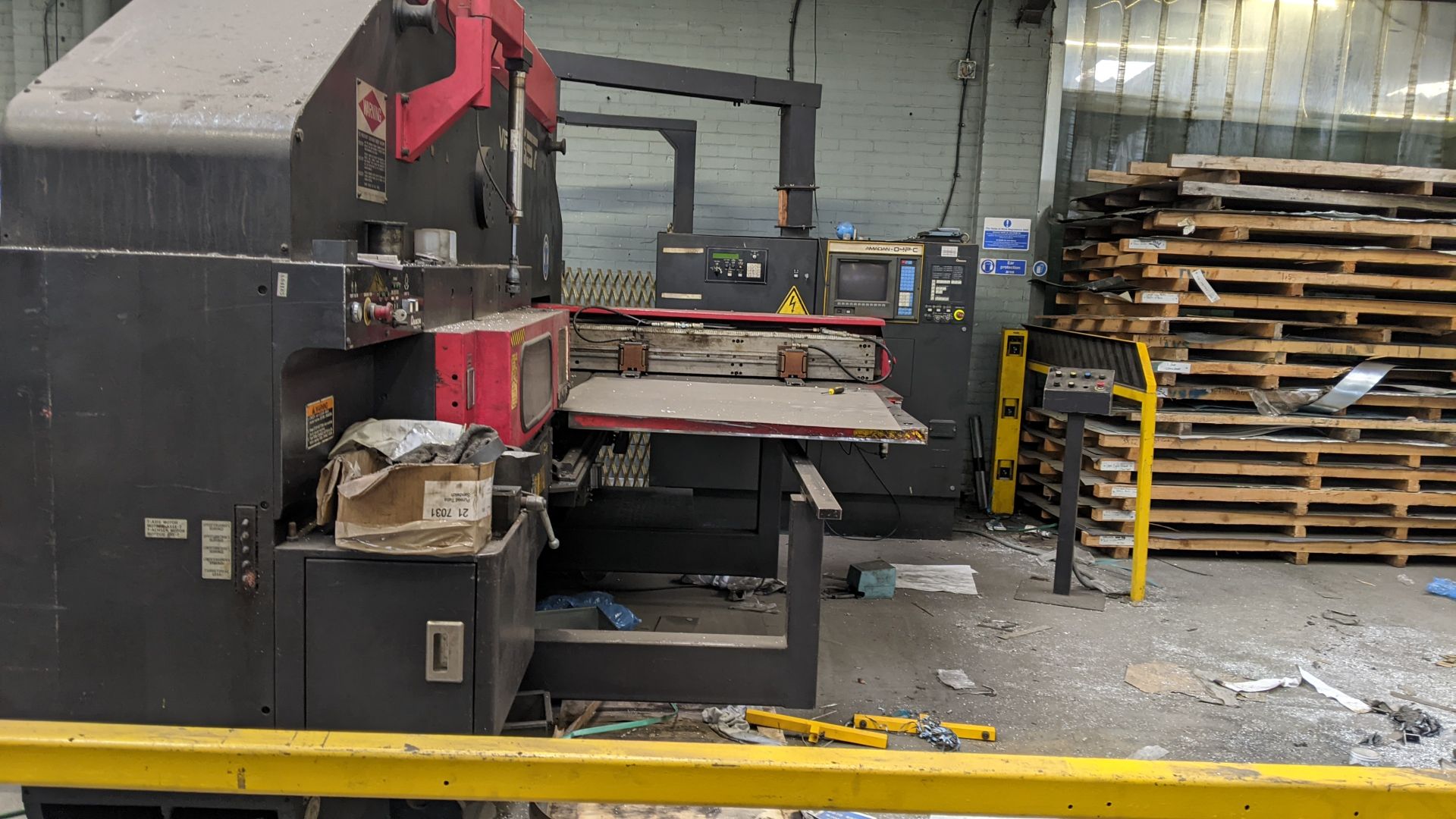 1995 Amada Vipros 357 NC turret punch press, 45 turret stations, 30 ton capacity, serial number 3571 - Image 47 of 51