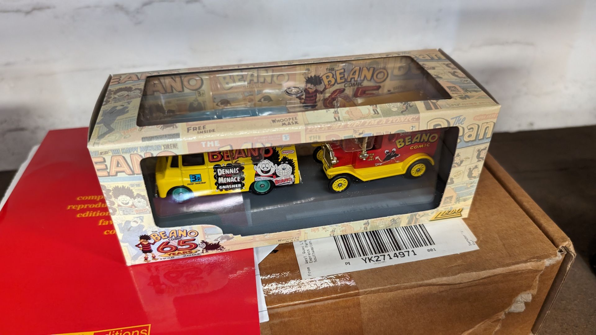 Beano 65th anniversary gift set including reproduction of the first edition of the comic plus 2 mode - Bild 9 aus 9