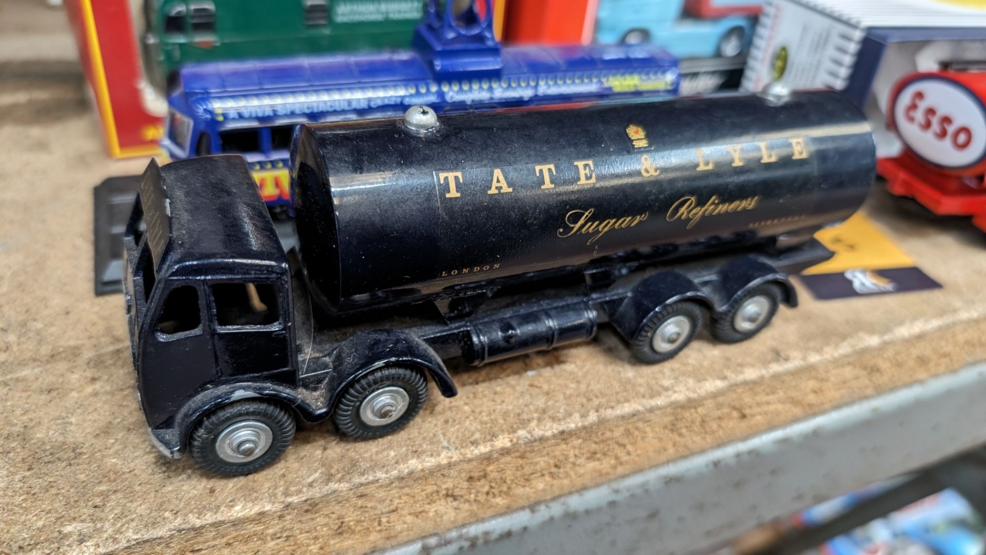 5 assorted tanker & other replica vehicles - Image 4 of 9