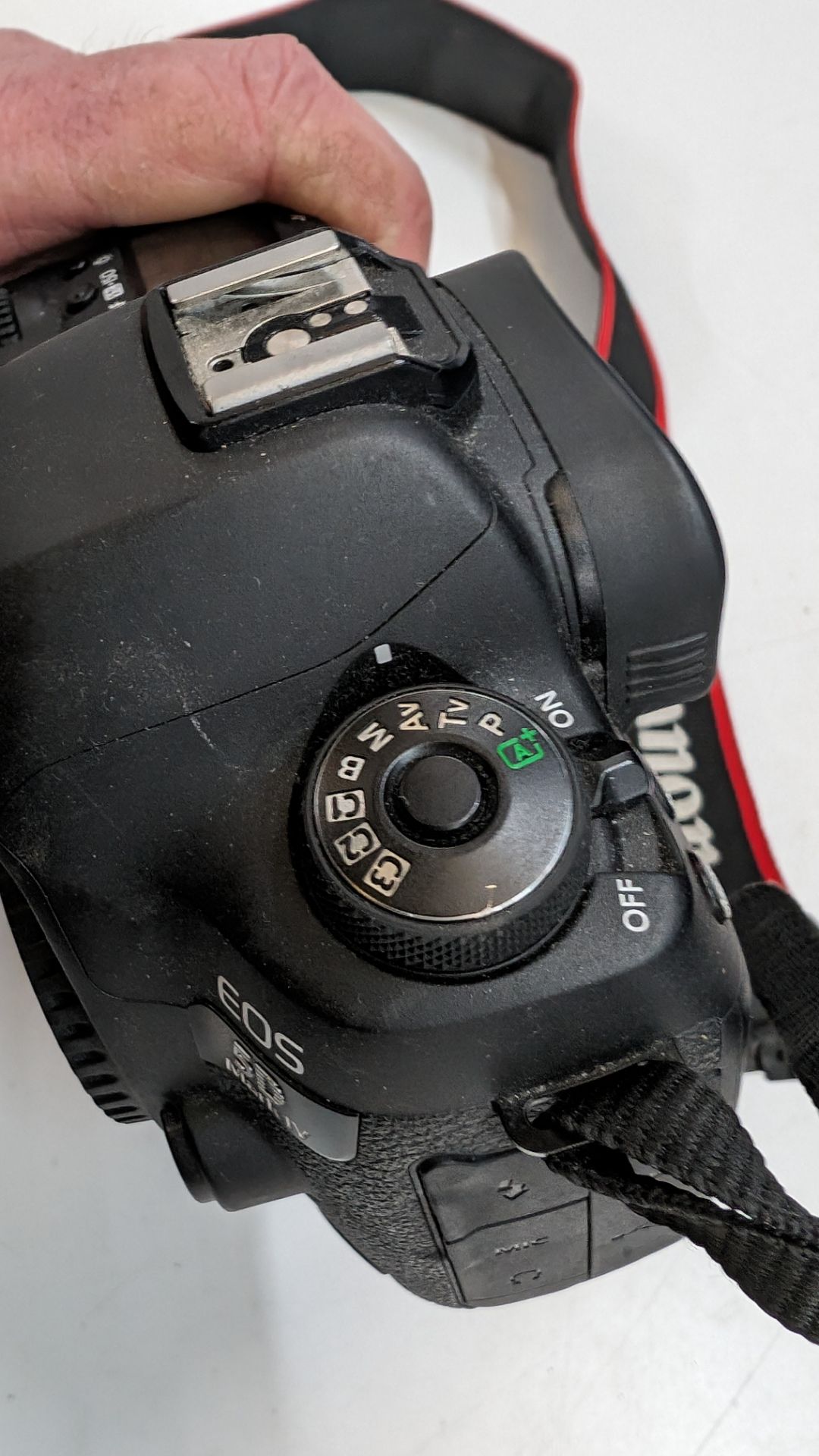 Canon EOS 5D Mark IV SLR camera including strap & battery - Bild 12 aus 16