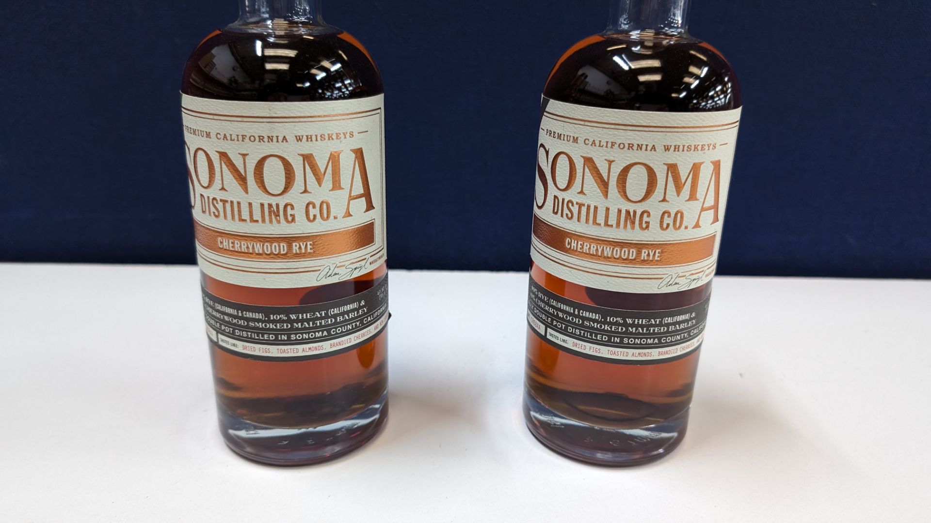 2 off 700ml bottles of Sonoma Cherrywood Rye Whiskey. 47.8% alc/vol (95.6 proof). Distilled and bo - Bild 2 aus 6