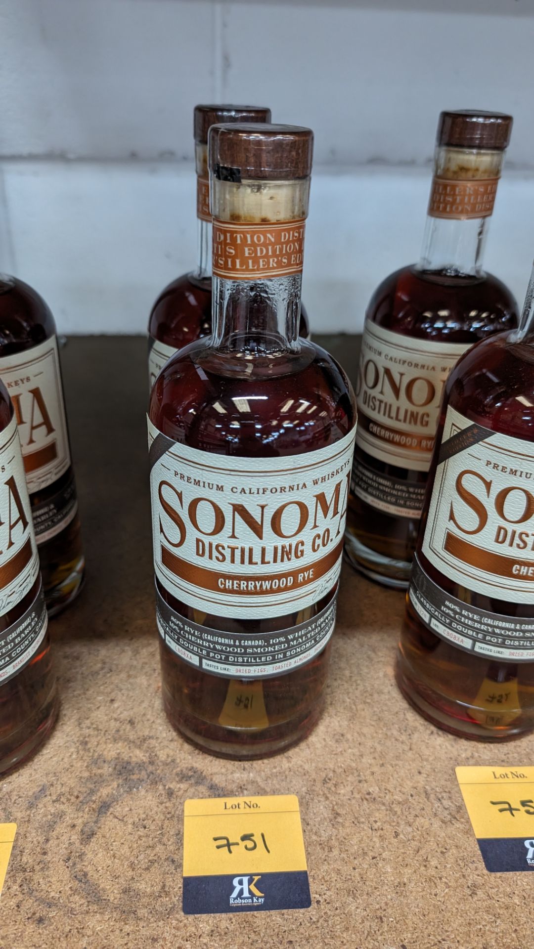 2 off 700ml bottles of Sonoma Cherrywood Rye Whiskey. 47.8% alc/vol (95.6 proof). Distilled and bo - Bild 6 aus 6