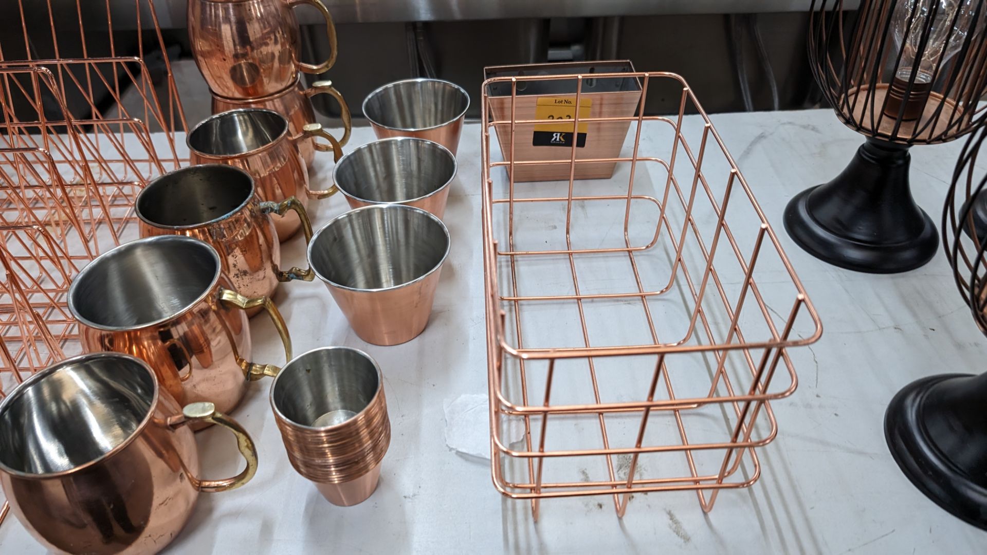 Quantity of copper coloured decorative items (as pictured) - Image 3 of 8