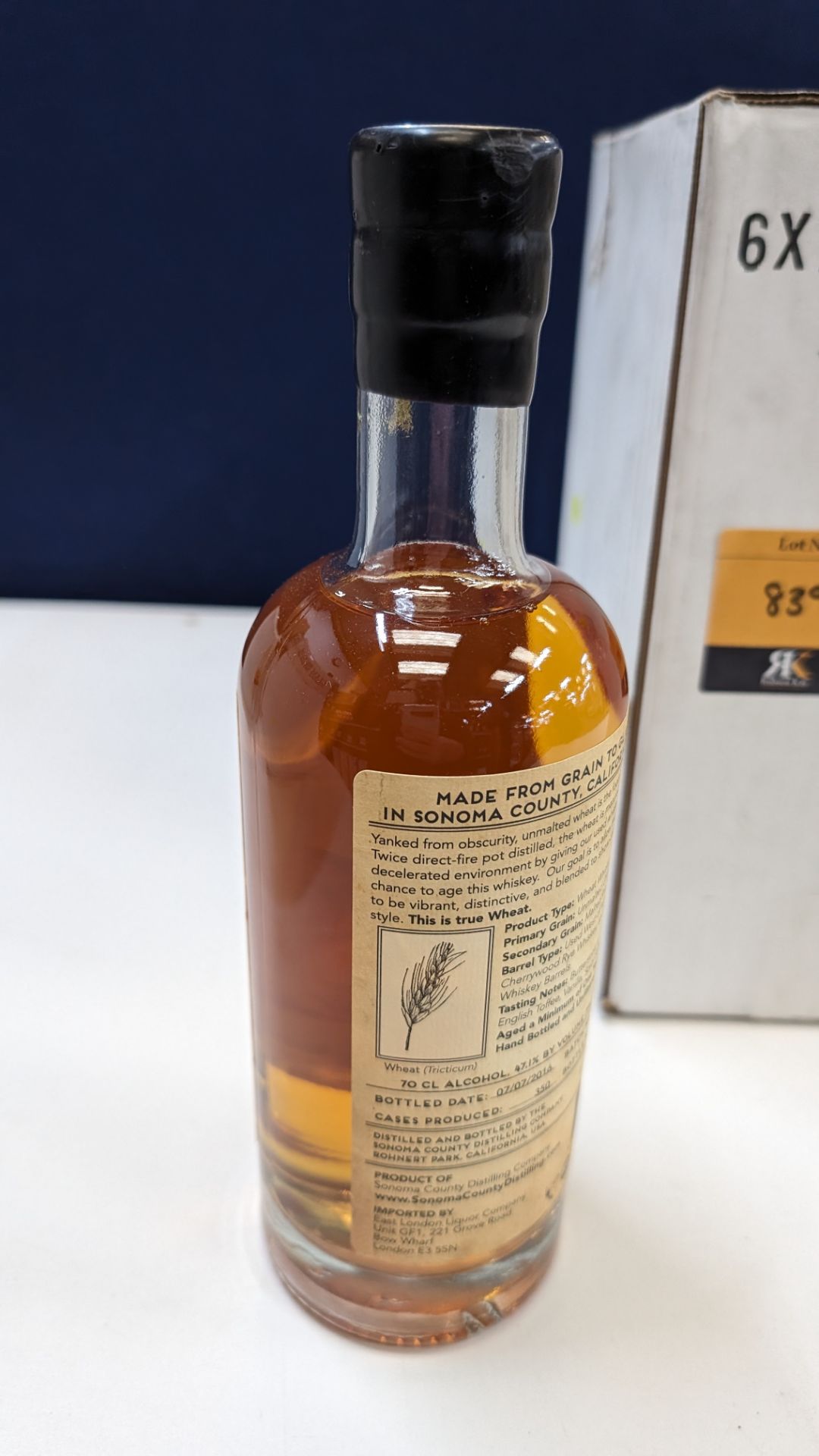 6 off 700ml bottles of Sonoma County 2nd Chance Wheat Double Alembic Pot Distilled Whiskey. In white - Bild 5 aus 10