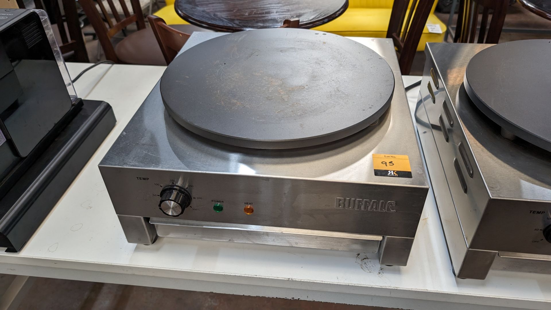 Buffalo stainless steel commercial crepe maker, model CT931 - Image 2 of 4