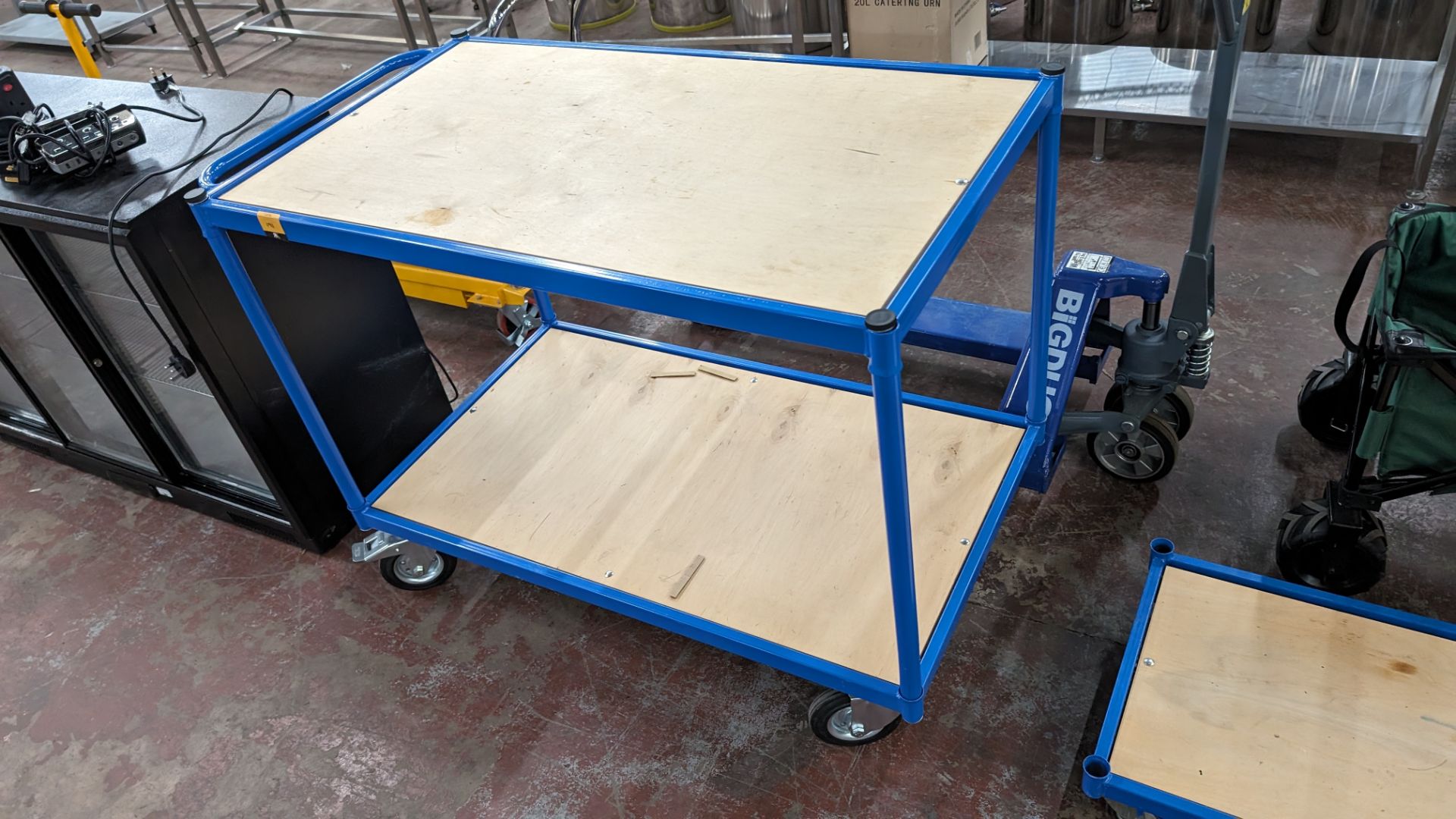 Large heavy duty trolley with braked wheels, comprising blue metal frame and twin plywood shelves - Image 2 of 4