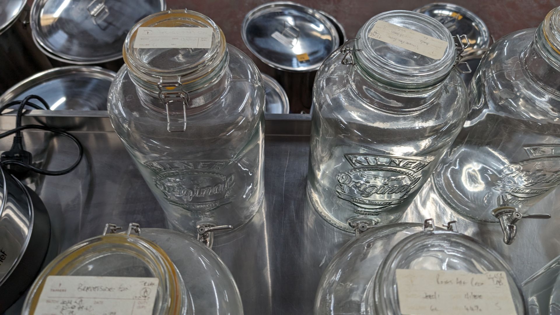 10 assorted Kilner jars, mostly 8L capacity, each jar including a removeable lid and a tap - Image 6 of 8