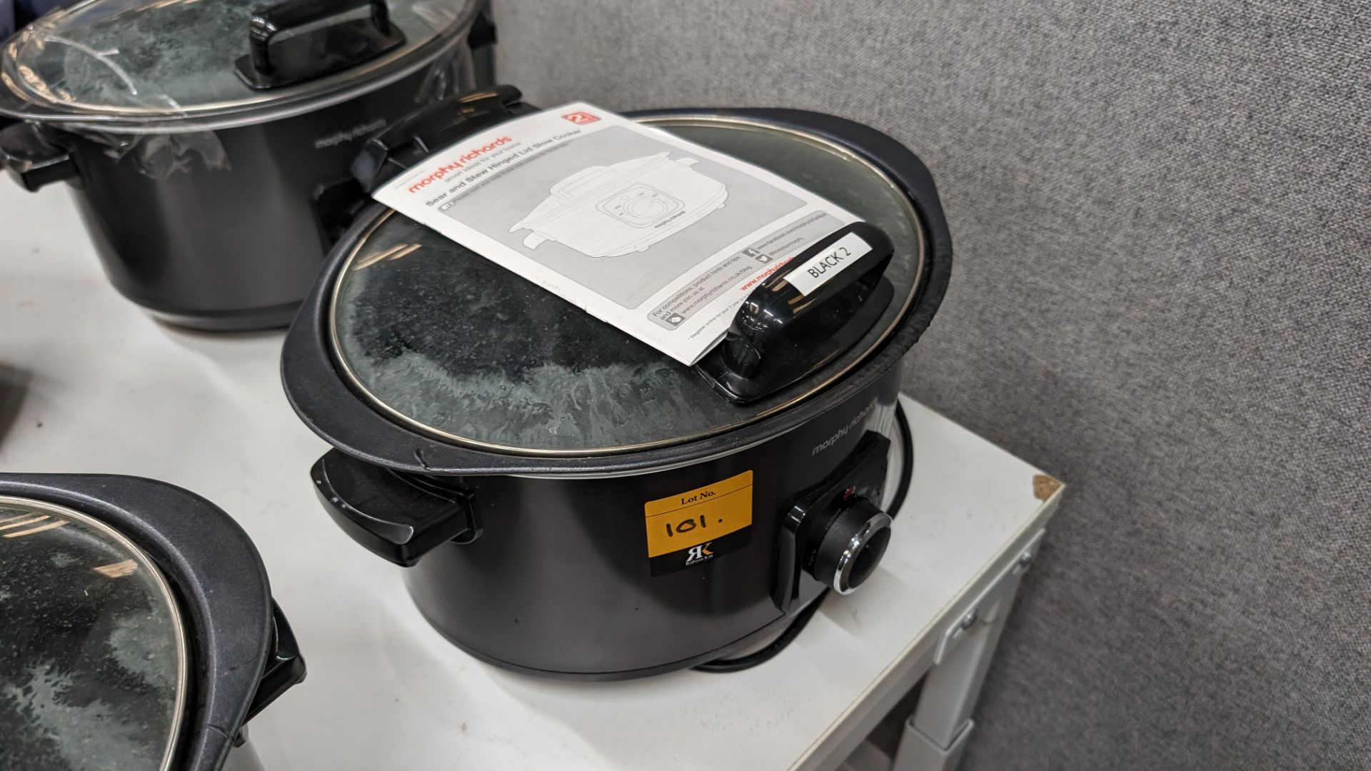 4 off Morphy Richards hinged lid slow cookers, model 461020. NB: At least some of these have been - Bild 6 aus 7